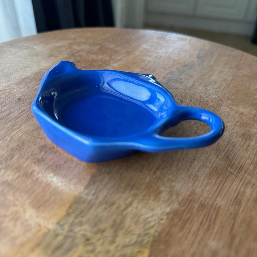 Vintage Pristine Pottery England Cobalt Blue Teapot Shaped Tea Bag Holder